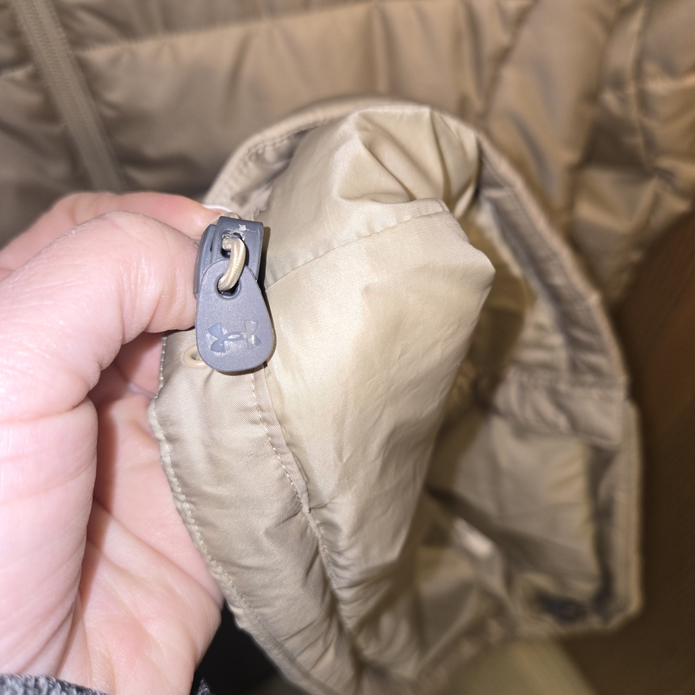 Under Armour Silver Puffer Jacket - image 4